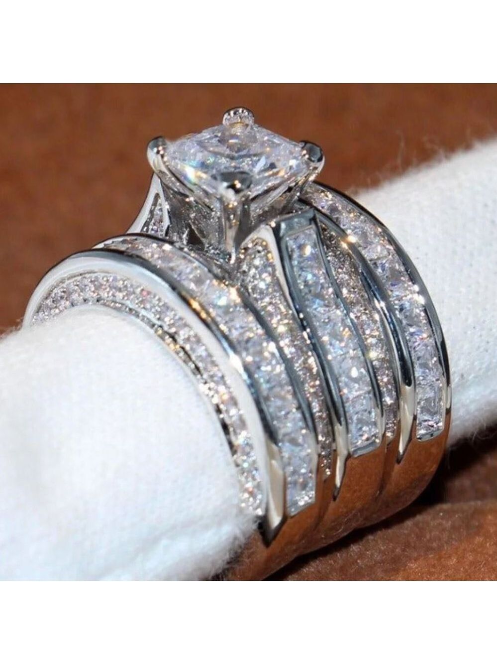 COPY - COPY - 3P WEDDING PRINCESS CUT RING